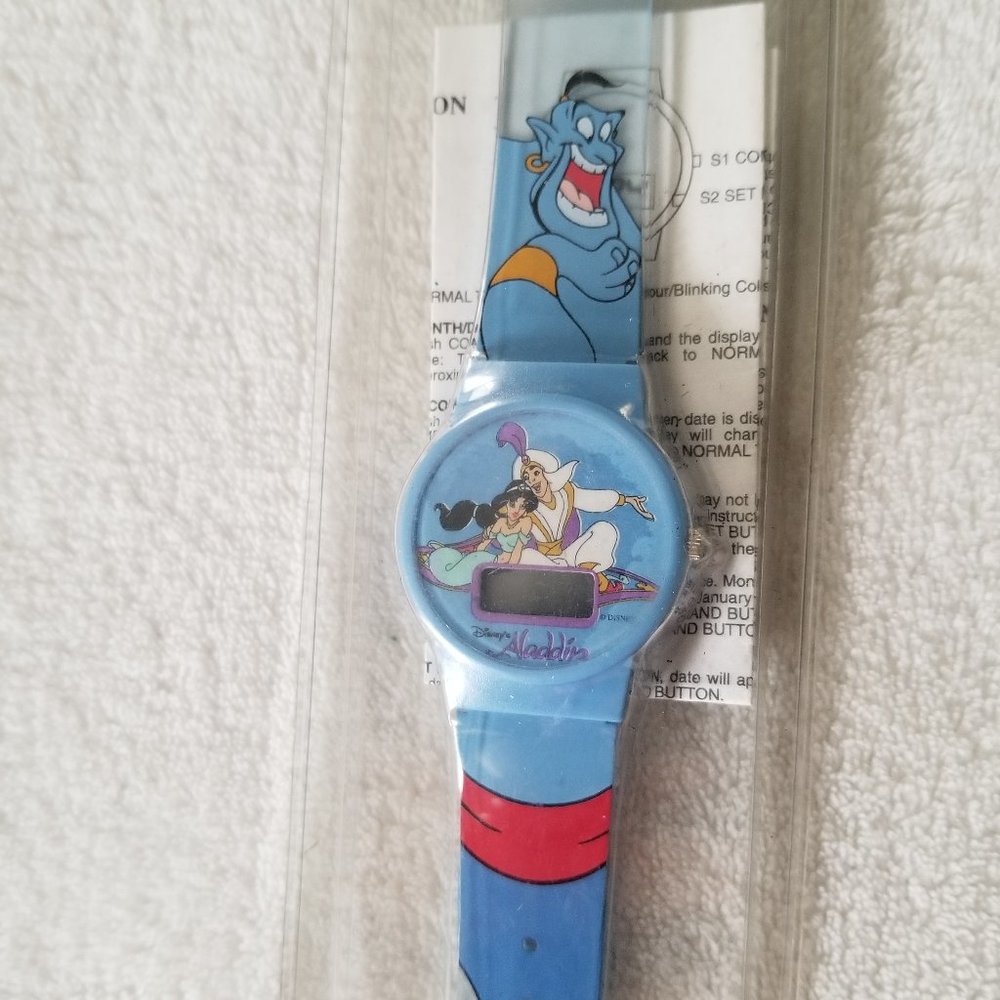 Disney Vintage Aladdin Jasmine Genie Abu Watch